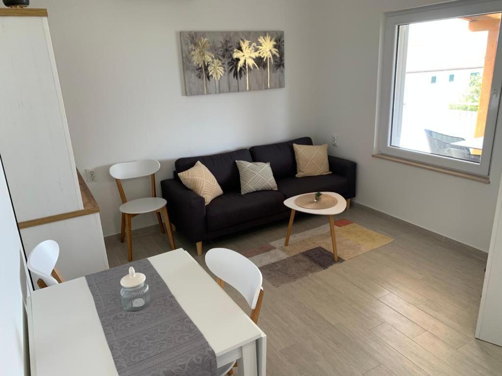Tara'S Apartman Supetar Eksteriør bilde
