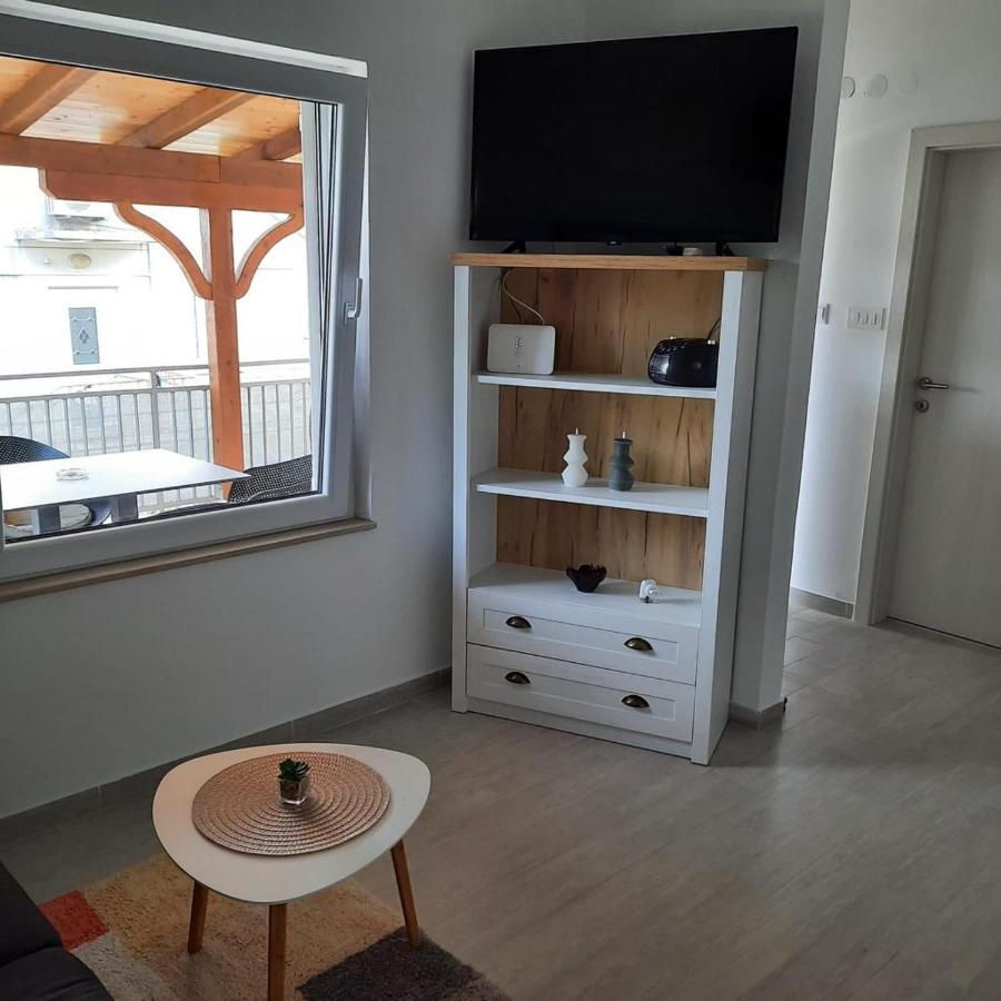 Tara'S Apartman Supetar Eksteriør bilde